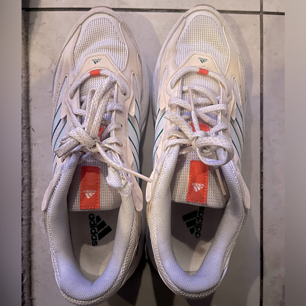 Men’s Adidas Spiritain 2000 in EUC